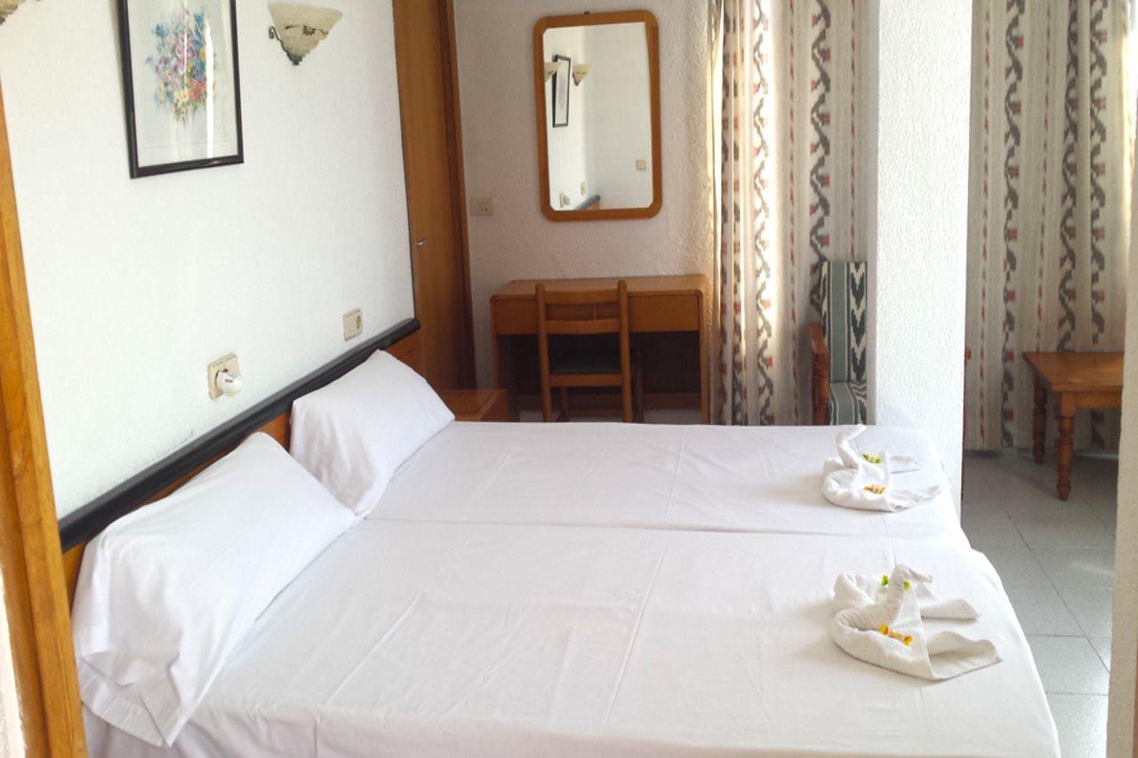 Hostal Port Corona Cala Ratjada  Luaran gambar