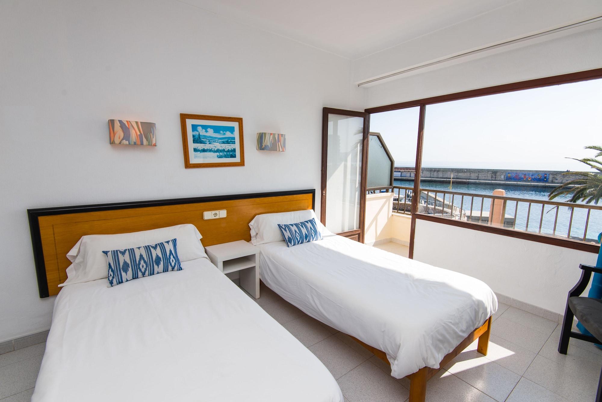 Hostal Port Corona Cala Ratjada  Luaran gambar