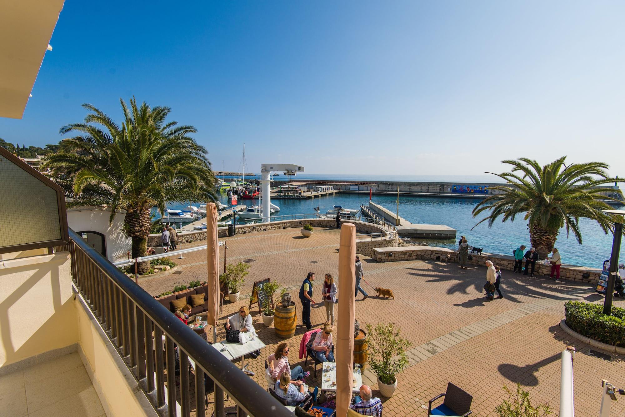 Hostal Port Corona Cala Ratjada  Luaran gambar
